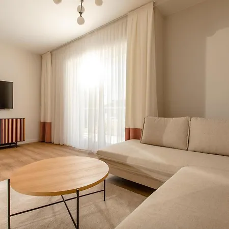 Apartment Klifowa 79